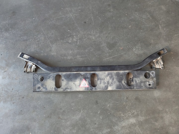 BMW X3 F25 Versteifung oben öv, szíj vorne 7210501