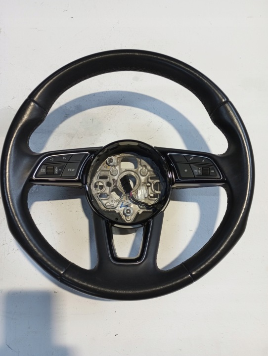 volant AUDI A1 82A