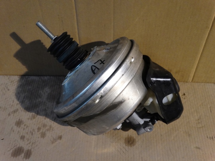 parfait état pompe servo frein AUDI A6 A7 C7 1 9