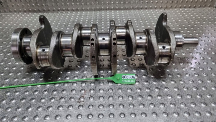 Arbre moteur NOMINAL 3C00 FG3 A3 8P GOLF VI ALTEA LEON II 1.4 TSI CAX CAV
