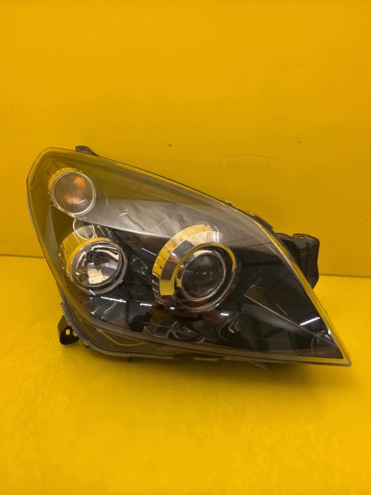 FANALE FARO sinistra Opel Astra III H Bi-Xenon non girevole