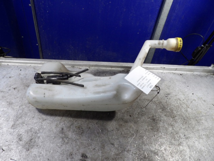 Renault Megane III tank washers 289100014R 289100033R