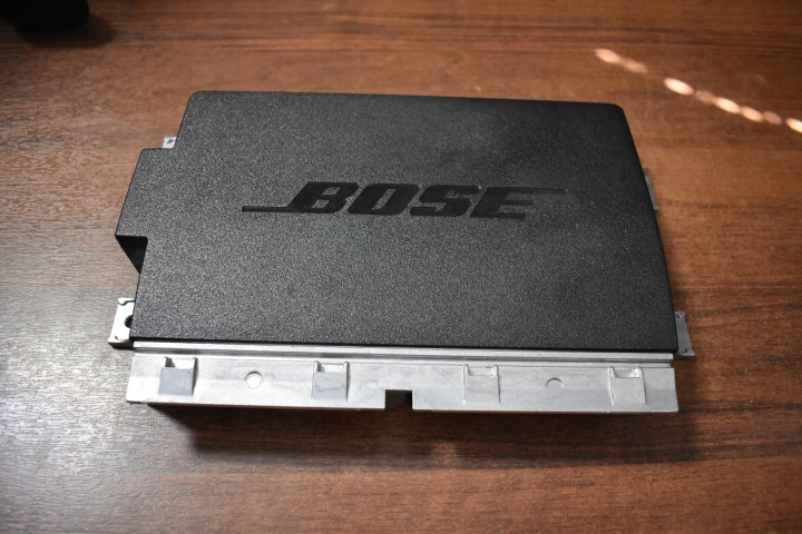IDEALNY amplifier BOSE AUDI PORSCHE 1