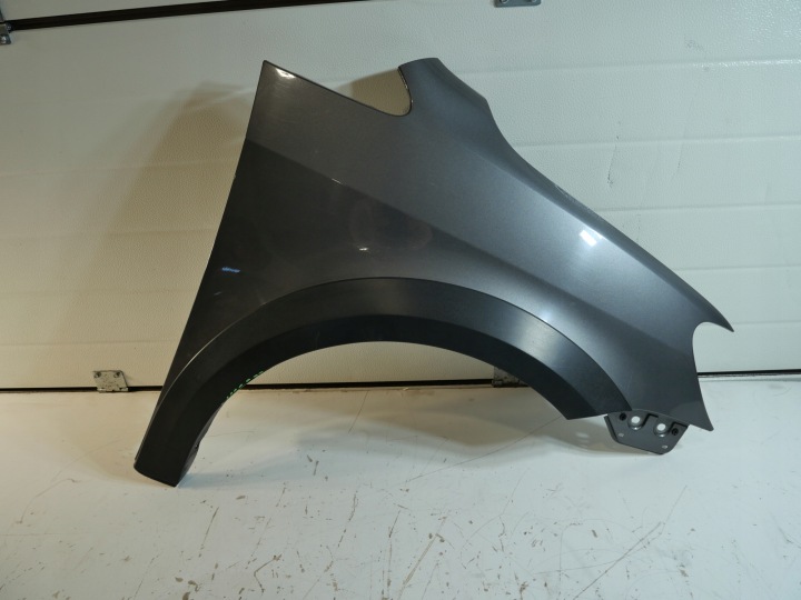 VW TOURAN CROSS Aile Droite Avant