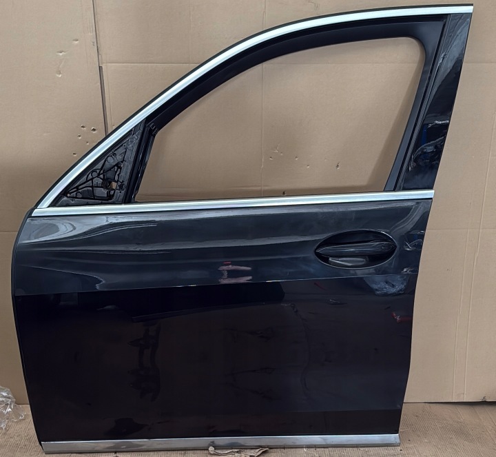 IDEALNE Tür vorne vorne links BMW G07 W Farbe 475 1