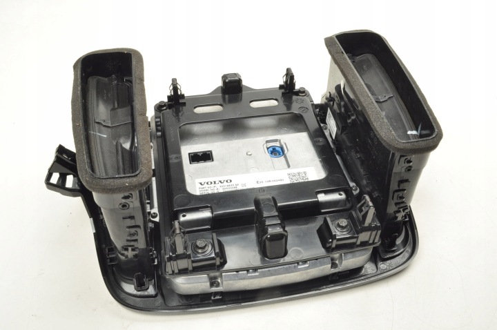 VOLVO XC40 WELCOME NAVIGATION TRAIN 32316630 KRATKI 11