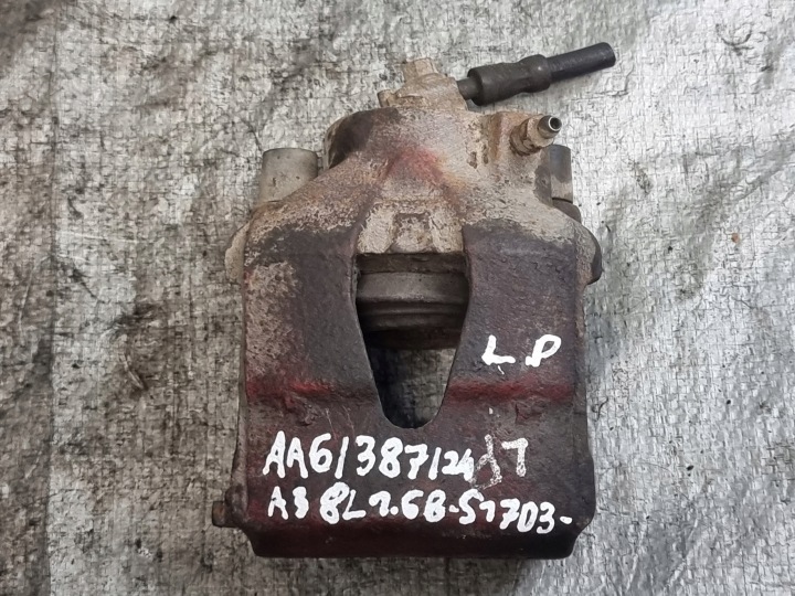 Bremssattel Bremse Sattel Brems- links vorne AUDI A3 8L 1.6B 75kW 01r