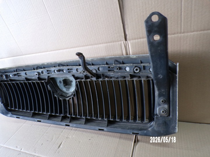 FABIA 1 ȘI LIFT ATRAPA GRILL Zzoemcodez 9