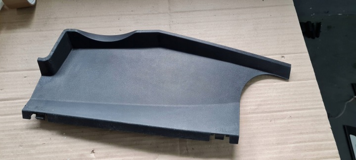 SQ8 4M RSQ8 Q8 Blende Abdeckung Blende Gehäuse PODSZYBIA 4M8819447