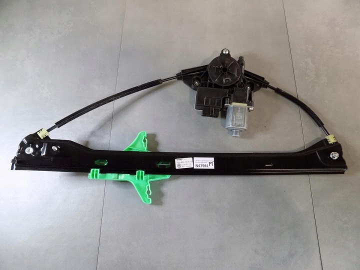 VW GOLF SPORTSVAN mechanizmus jobb far 510839462D