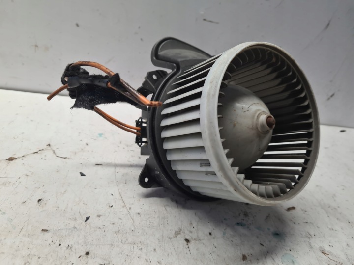 OPEL CORSA D heating fan of the heating 13335075