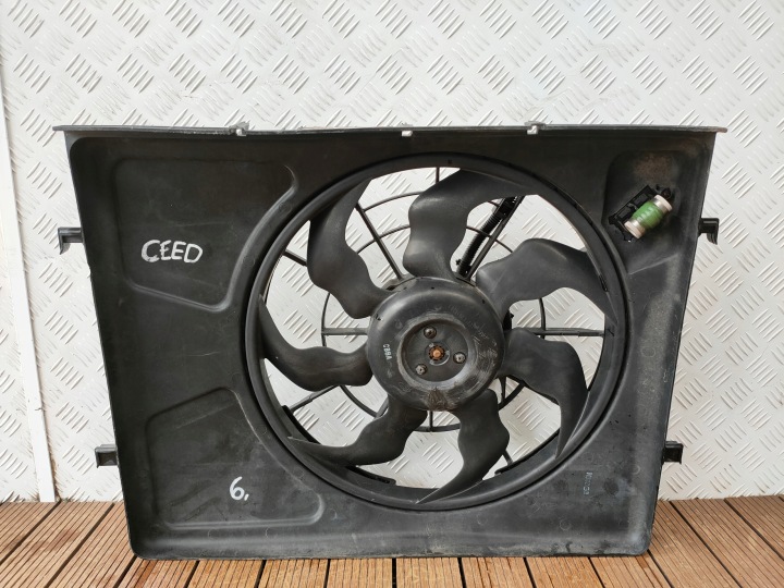 KIA CEED und 06-12 1.6 CRDI Gehäuse Kühlergebläse Original
