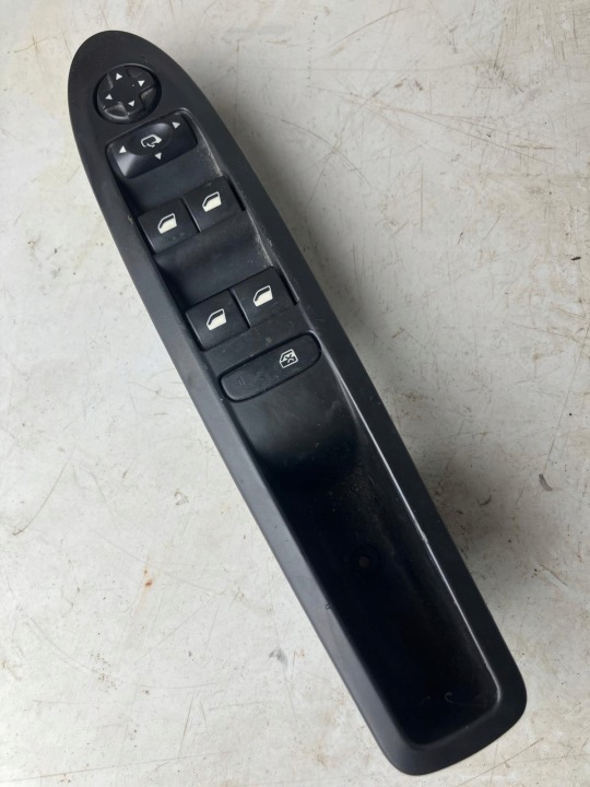 window control switch of mirrors CITROEN C4 II B7 96657051ZD left front