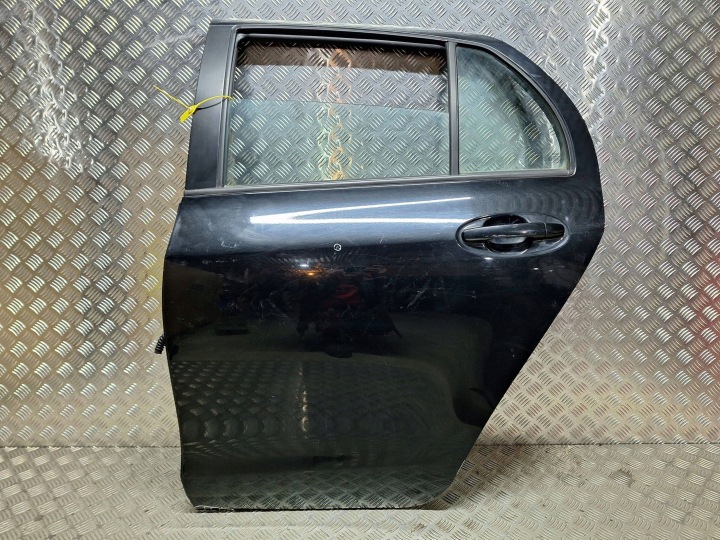 dveře záď zadní levé TOYOTA YARIS II 06-11 kompletní