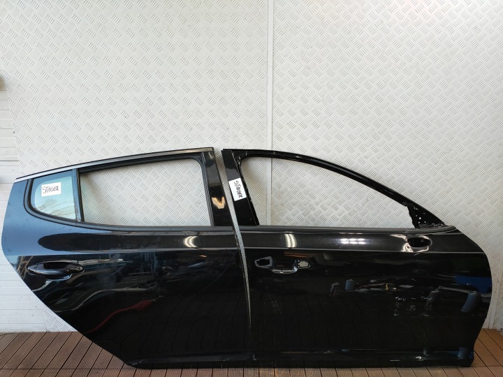 KIA STINGER 17-21 GT dveře přední + zadní pravé KOMPLET černé OE