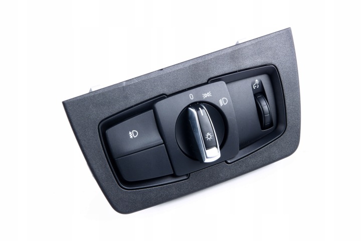 BMW F30 F31 vypínač přepínač světel 6847505