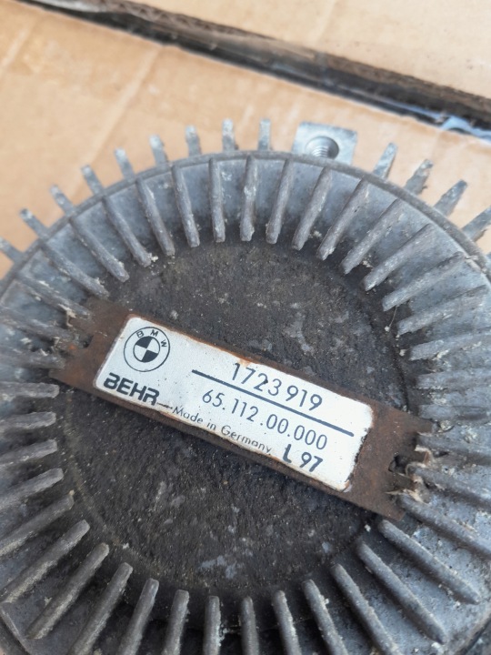 Bmw e36 viskoosm43 viskoossidur 5