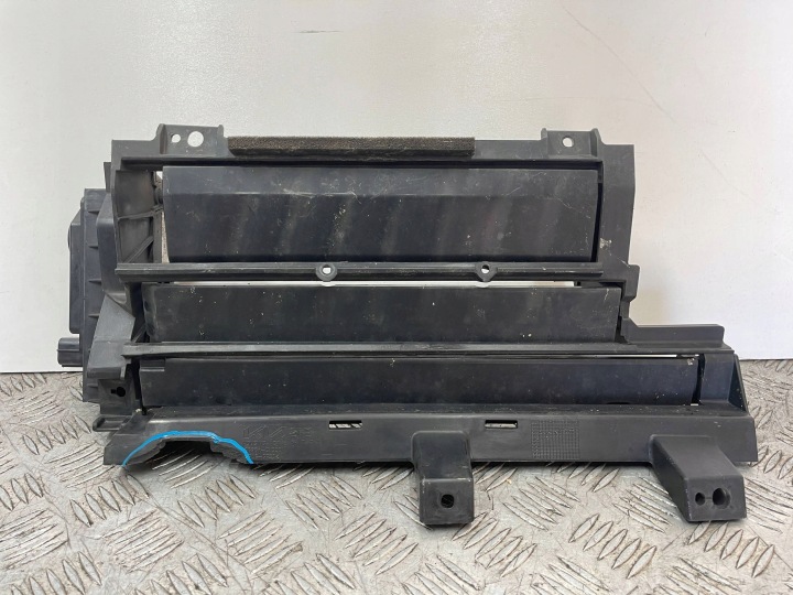 air duct air line blinds air line left KIA EV6 21