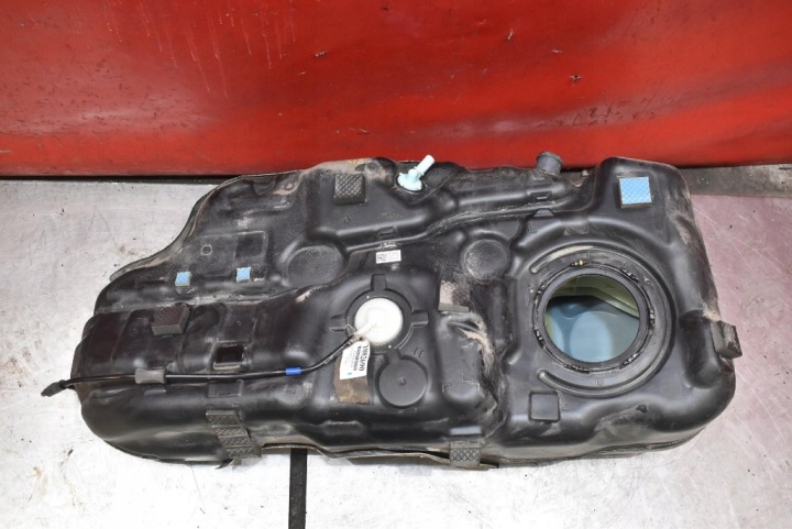 spremnik rezervoar goriva 31100-BE310 HYUNDAI KONA 2 II 1.0 T-GDI 120 KM 23-25