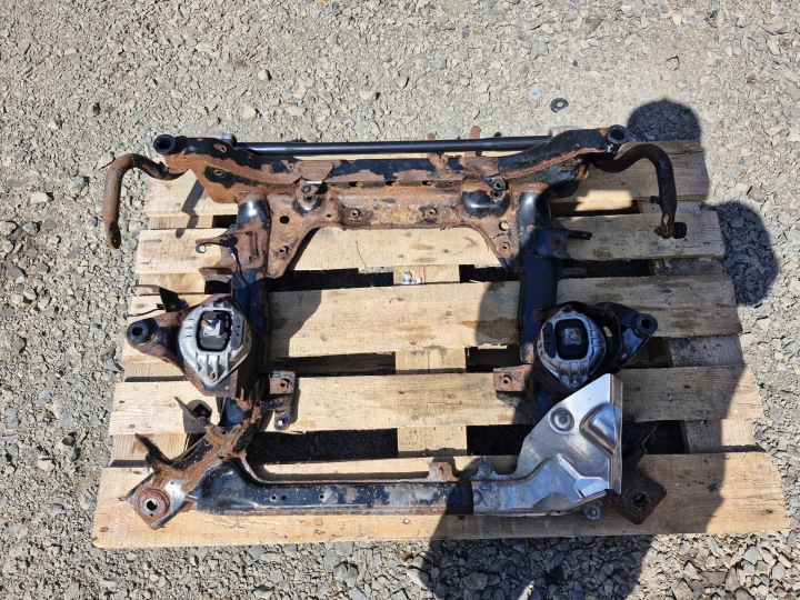BMW E90 E91 E92 assale Anteriore Della sospensione RINFORZO PARAURTI assale anteriore CULLA MOTORE XDRIVE 6776763