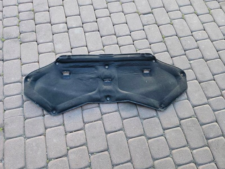 Wyciszenie del cofano Insonorizzazione podbitka Renault Clio 4 IV 658404618R