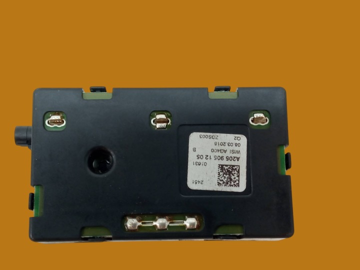 Amplificateur A2059051205 Mercedes-Benz C-klasa IV (2014- ) W205