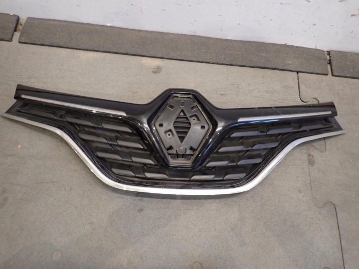 Grille/masque RENAULT CAPTUR et LIFT 2017