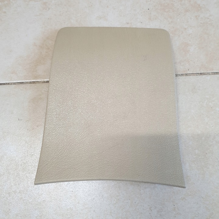 cover spoiler TUNELU SRODKOWEGO MERCEDES E W210