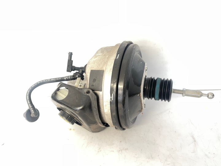 AUDI A4 B9 A5 F5 8W servo kočione, kočne pumpa KOMPLET 8W0612103B