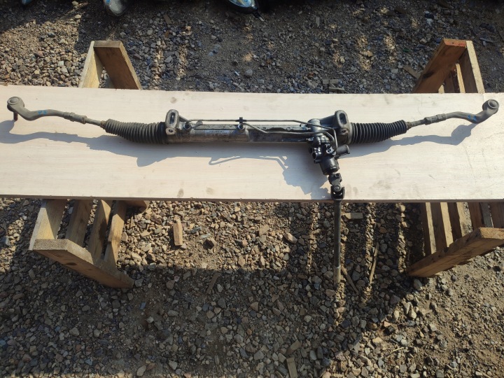Boîter direction Boîter direction AUDI Q5 8R 8R1422065D