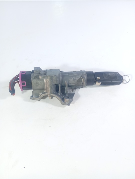 VW PASSAT B5 FL 00-05 Allumage Z KLUCZYKIEM OE 4B0905851