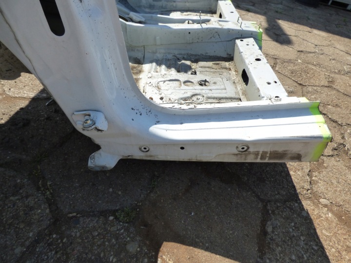 práh sloupek levý předek st.BDB BS B5 FORD COURIER II MK2