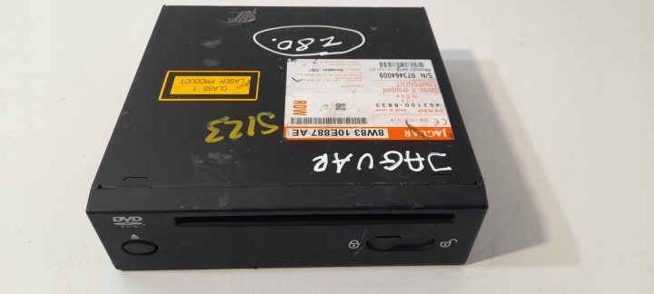 Jaguar XF X250 Stacja multimedialna GPS / CD 8W8310E887AE (Z80)