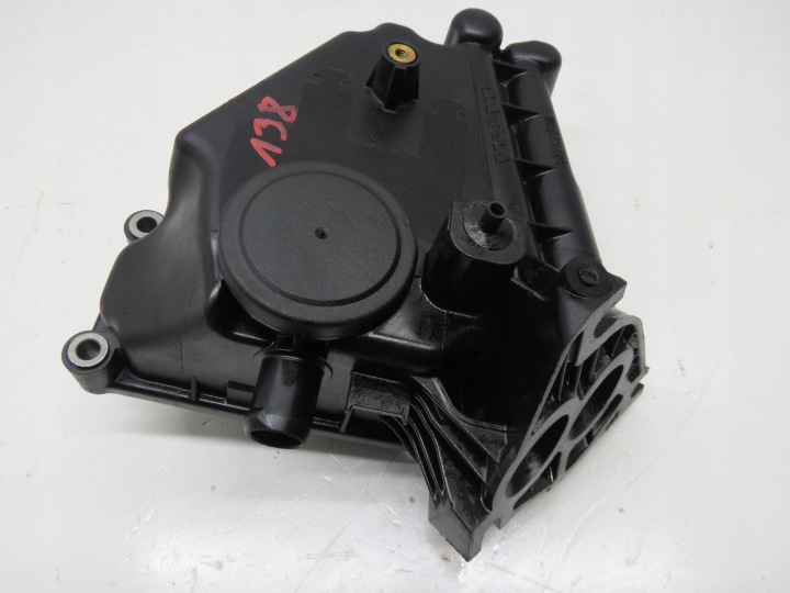 holder cover of a filter, oil VOLVO S60 II V60 and 2.4 D5 30757730