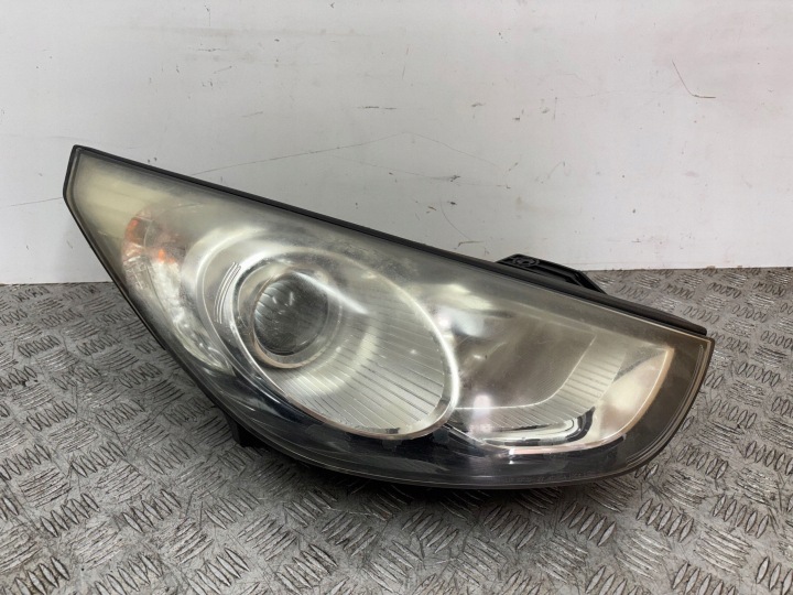 REFLEKTOR light right HYUNDAI IX35