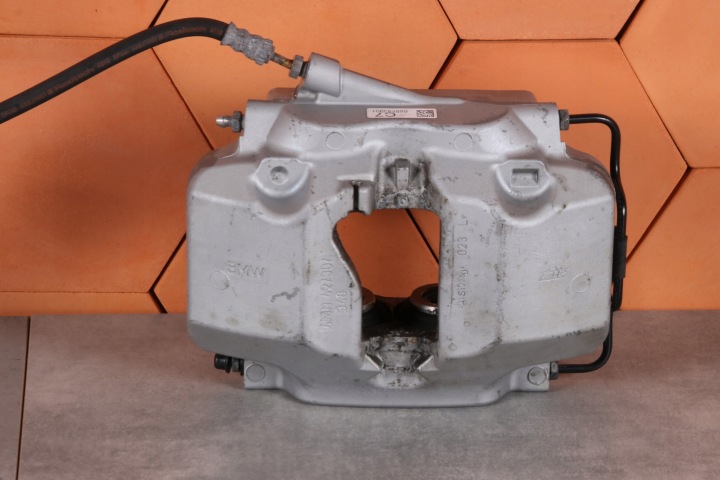 BMW G42 G20 G21 G22 G23 G26 PINZA FRENO freno sinistra Anteriore 6885839 42/30/348