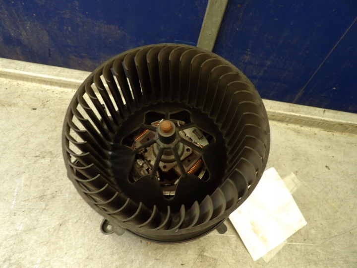 MINI COOPER II VENTILATEUR DE CHAUFFAGE 1-0002357 990402W