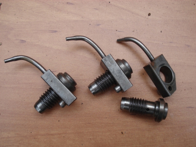 JAKELUÖLJY Astra V K 1,2 turbo LIH F12SHR F12SHL F12SHT 6