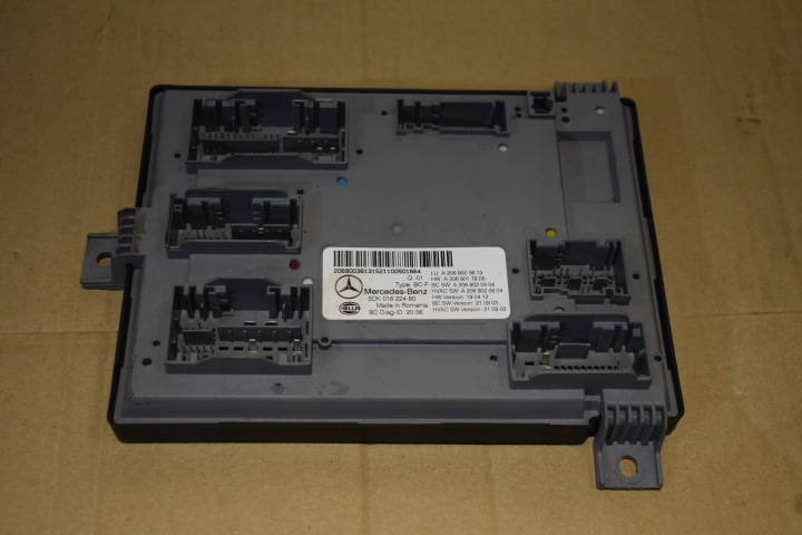 IDEALNY Unité commande confort MERCEDES W206 W223 1 9