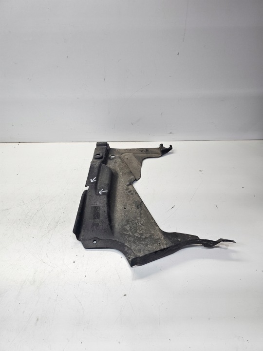 fedél alváz bal far AUDI A4 B6 B7 8E0825215AN