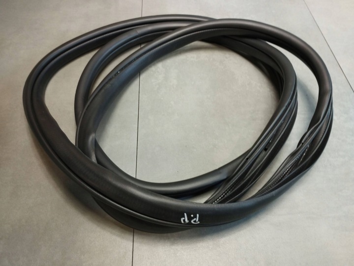 Volkswagen Amarok II Joint Portière Droit Avant 2HJ837912D