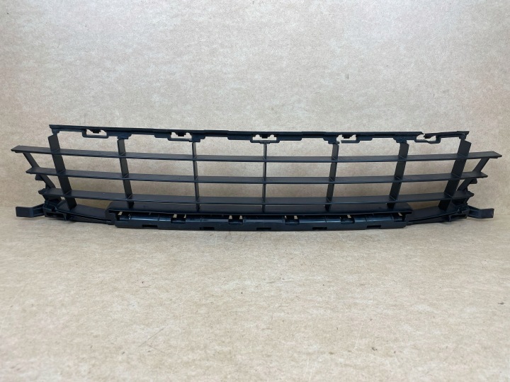 Lüftungsgitter Grill der Stoßstange vorne PEUGEOT 207 LIFT 2009-2012 9654357280