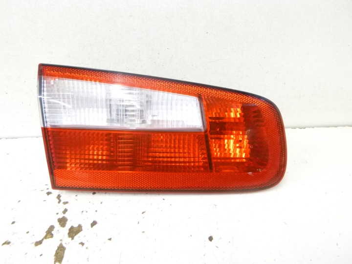 Licht hinten links heckklappe kofferraumdeckel Renault Laguna II HB 2005 R. 8200002475