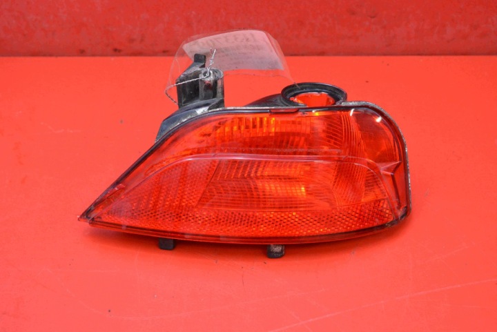 feu gauche arrière arrière antibrouillard 265855907R RENAULT MEGANE 4 berline 16-20