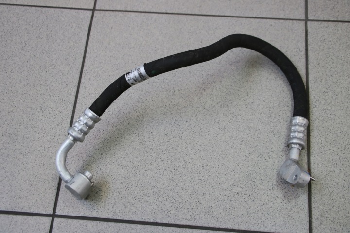 BMW F20 F21 140i F30 F31 340i F32 F33 440 cső, csővezeték vezetö a klímának 9337131
