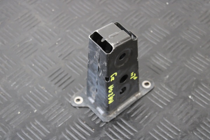 Puntone longherone avantreno anteriore destro sinistra D09H MAZDA 2 II DJ LIFT