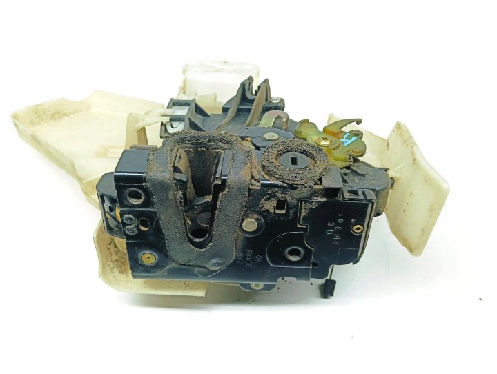 de la Serrure Portière Droite Arrière 2 Pin Volkswagen Polo 9N 03r 210503