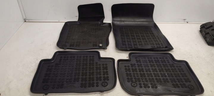 car carpet mats rubber BMW E83 X3 2,0D