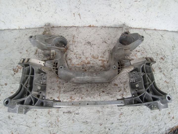 BMW F10 F11 F07 axle beam axle beam subframe front RAMA of the engine 4x4 6797647