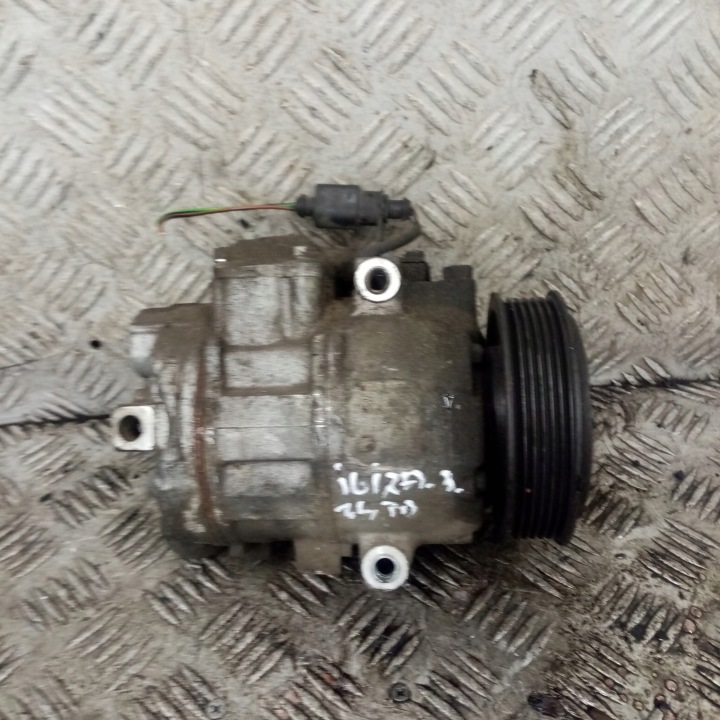 Compresseur Climatisateur air conditionné SEAT IBIZA 3 6Q0820808E